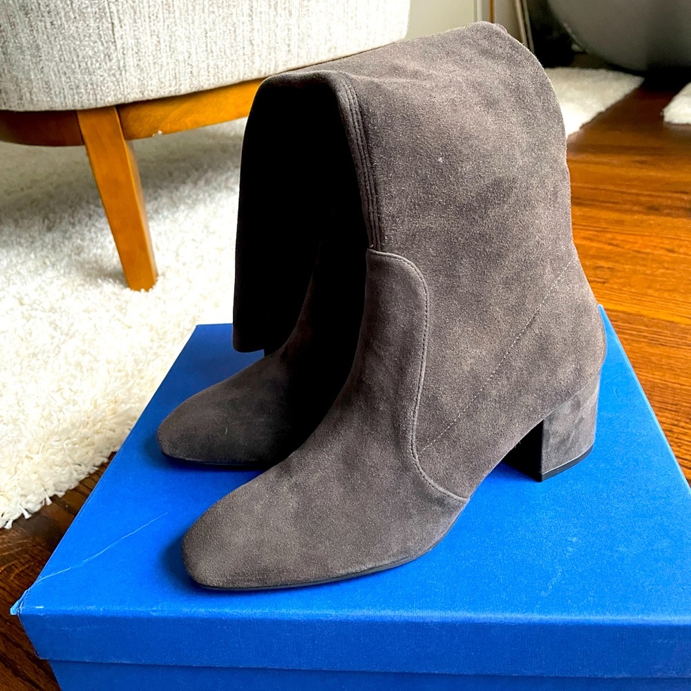 New Stuart Weitzman Liviana Stretch Suede Boots